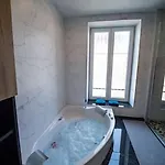 Duplex Jeanne D'arc Billard Baby En Option Escape Game Insolites Appartement