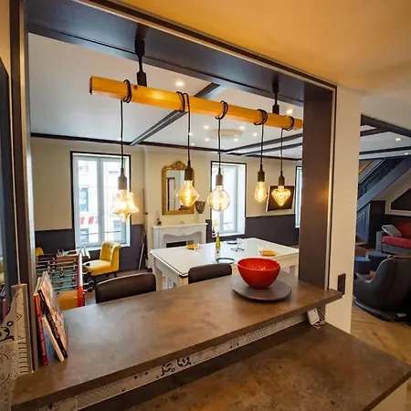 Duplex Jeanne D'arc Billard Baby En Option Escape Game Insolites Appartement