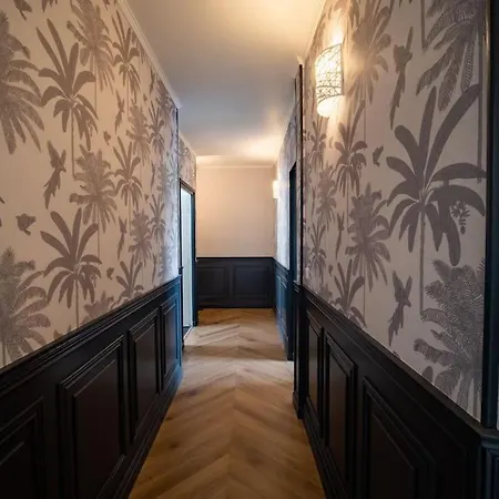 Appartement Duplex Jeanne D'arc Billard Baby En Option Escape Game Insolites *