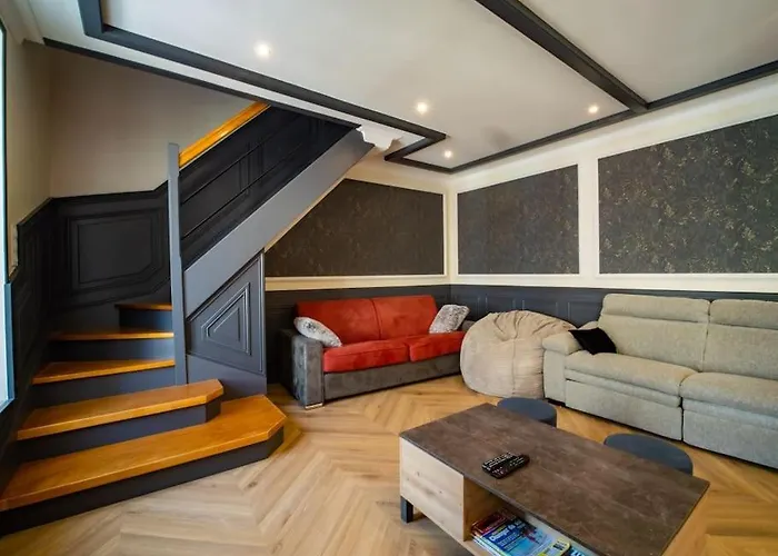 Appartement Duplex Jeanne D'arc Billard Baby En Option Escape Game Insolites *