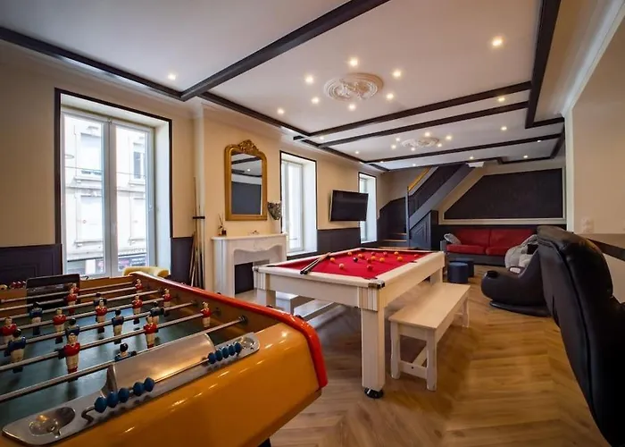 Appartement Duplex Jeanne D'arc Billard Baby En Option Escape Game Insolites *